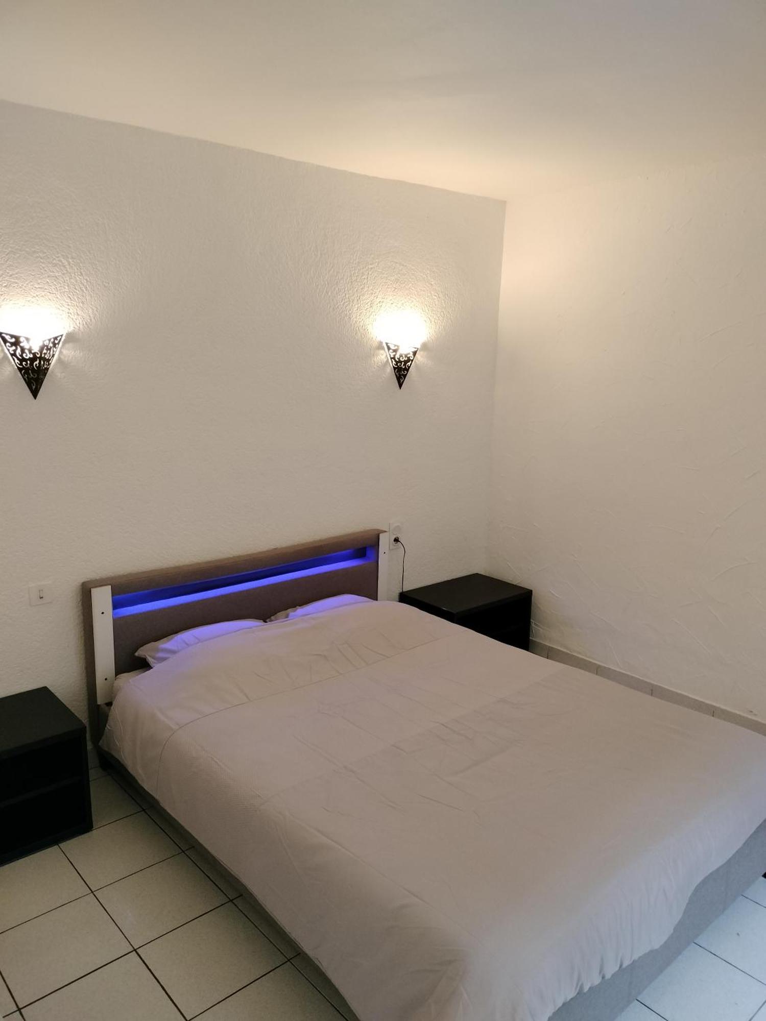 Appartement Cosy Avec Patio En Rdc Perpignano Esterno foto
